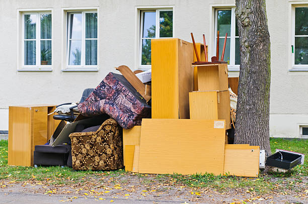 Best Trash Removal Near Me  in Lakewood, CA